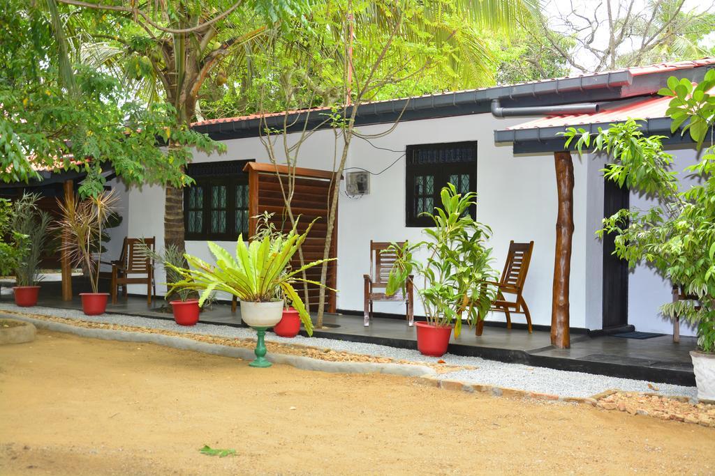 Livinginn Polonnaruwa Exterior foto