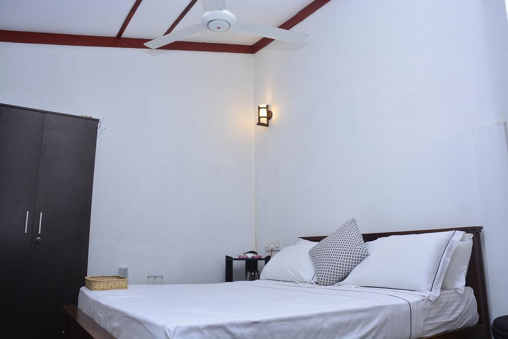Livinginn Polonnaruwa Exterior foto